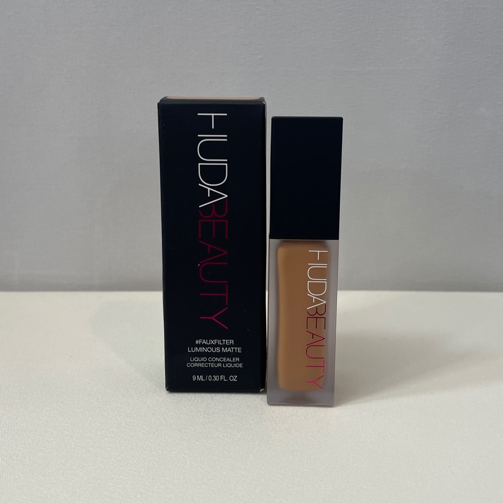 HUDA BEAUTY #FauxFilter Luminous Matte Liquid Concealer — Candied Ginger 9 mL